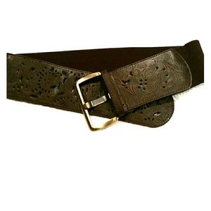 Belt, brown wide, carved.